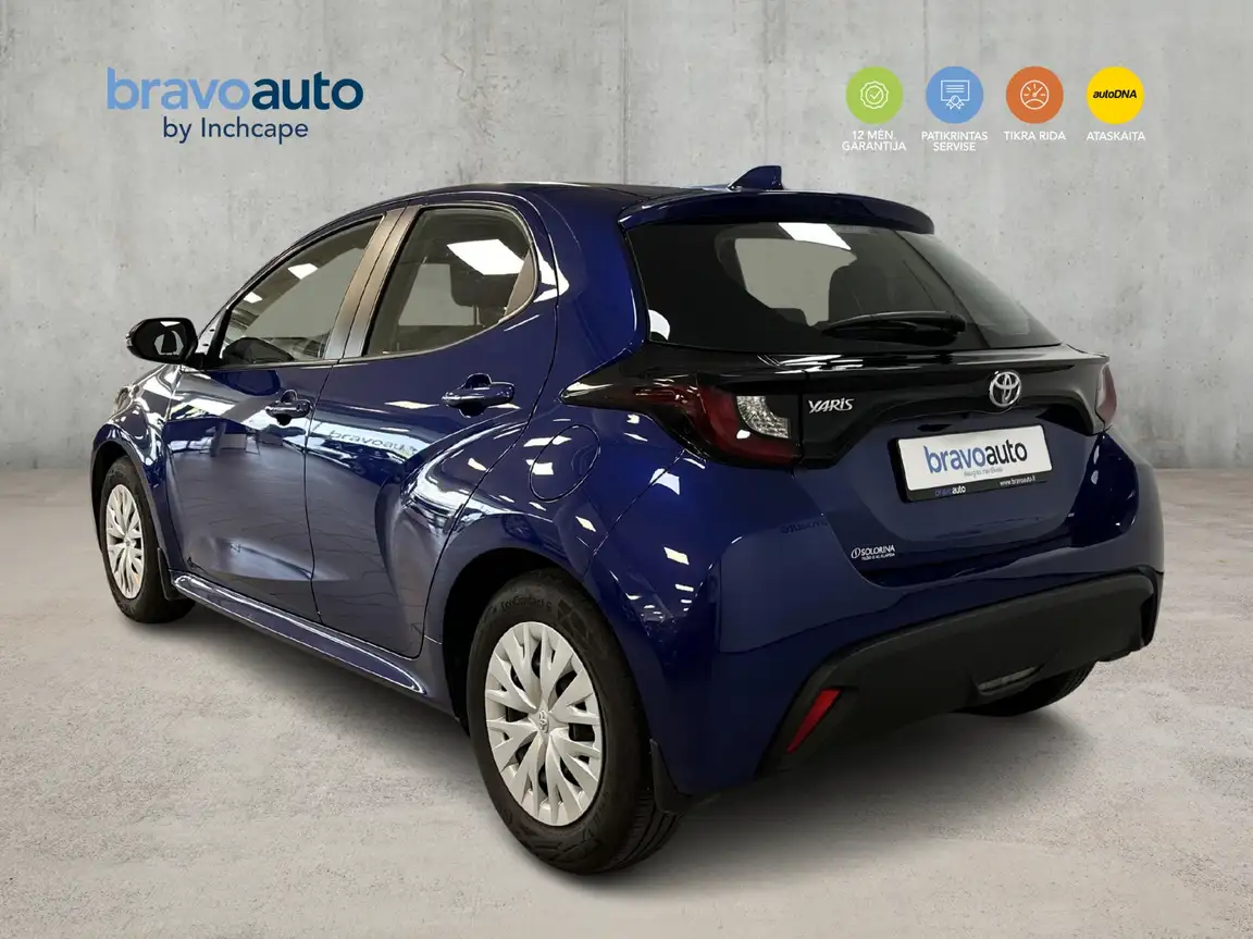 TOYOTA YARIS