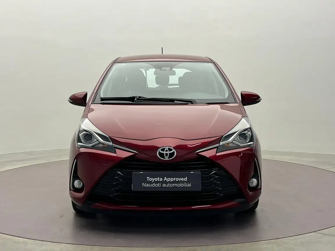 TOYOTA YARIS