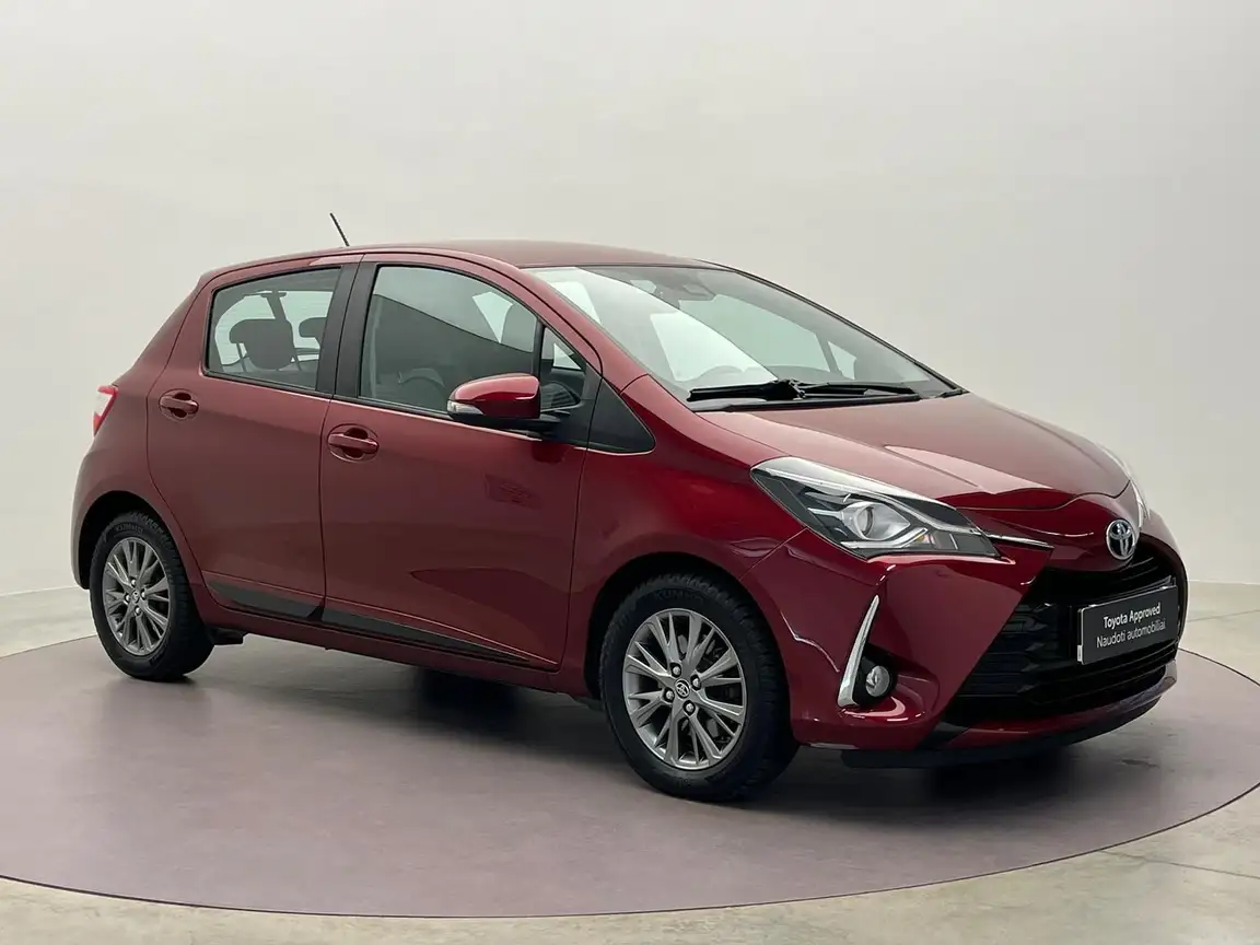 TOYOTA YARIS