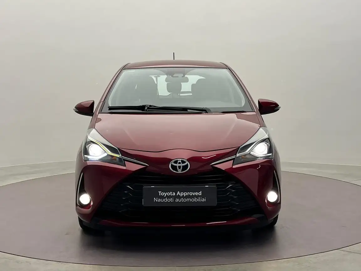TOYOTA YARIS
