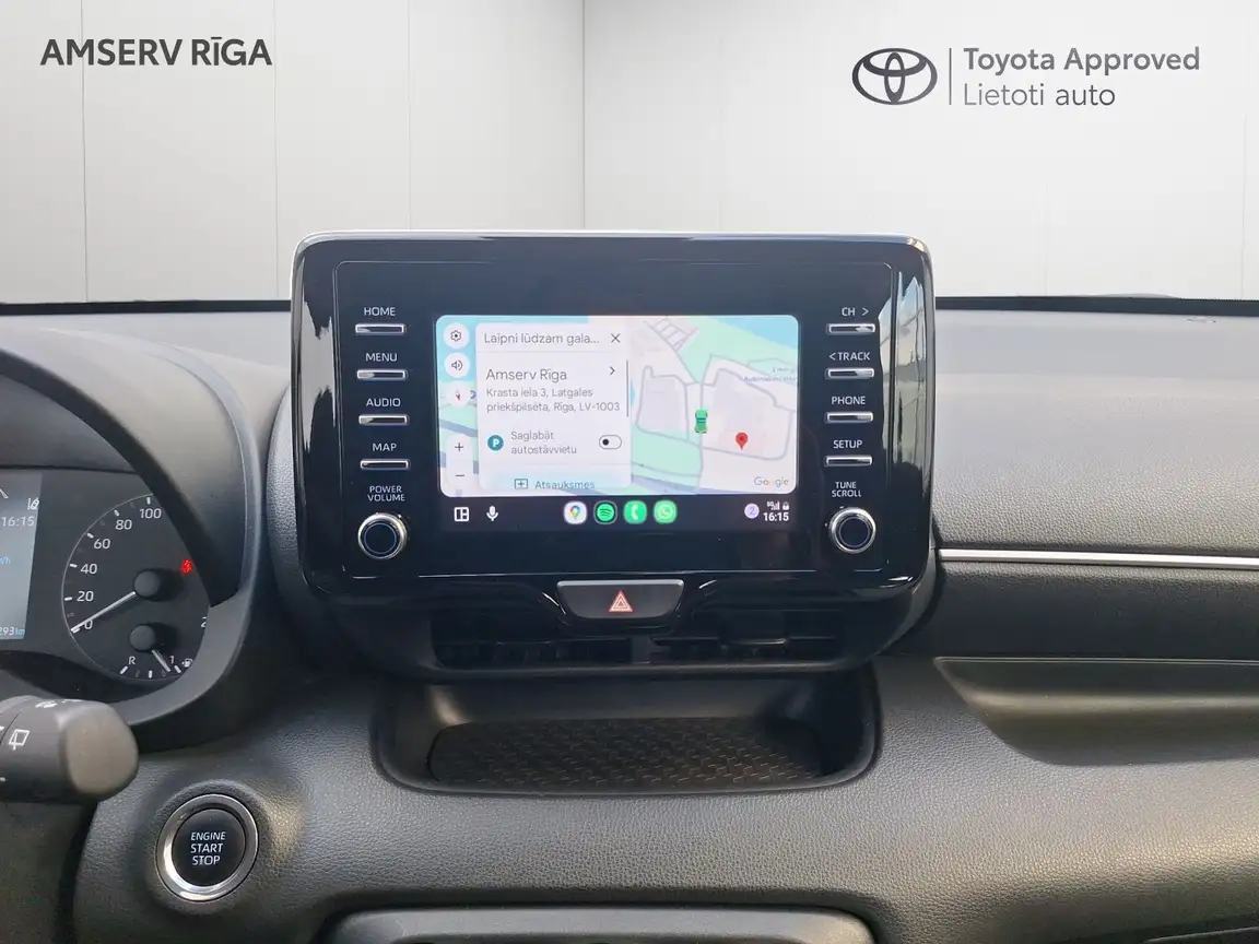 TOYOTA YARIS