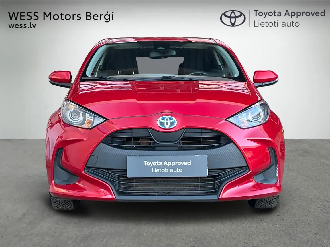 TOYOTA YARIS