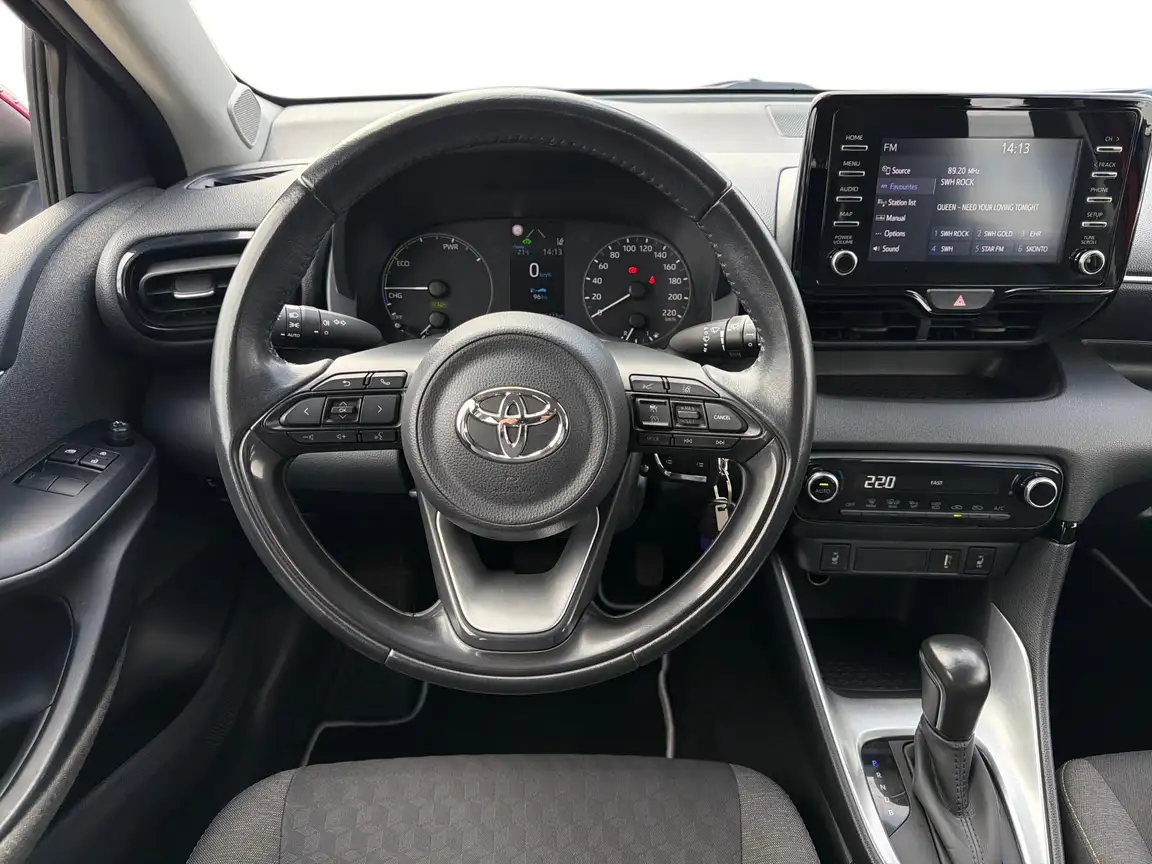 TOYOTA YARIS