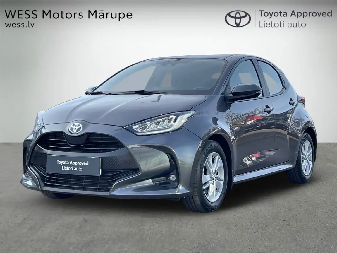 TOYOTA YARIS