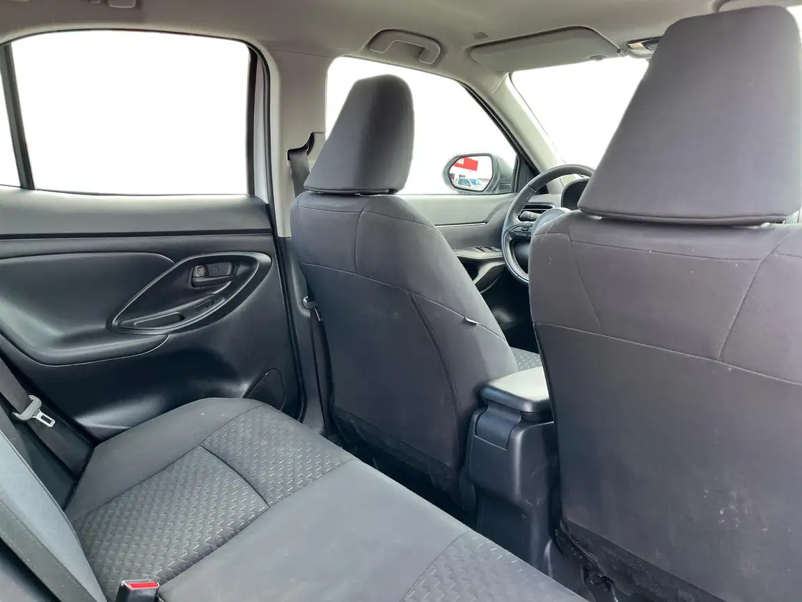 TOYOTA YARIS