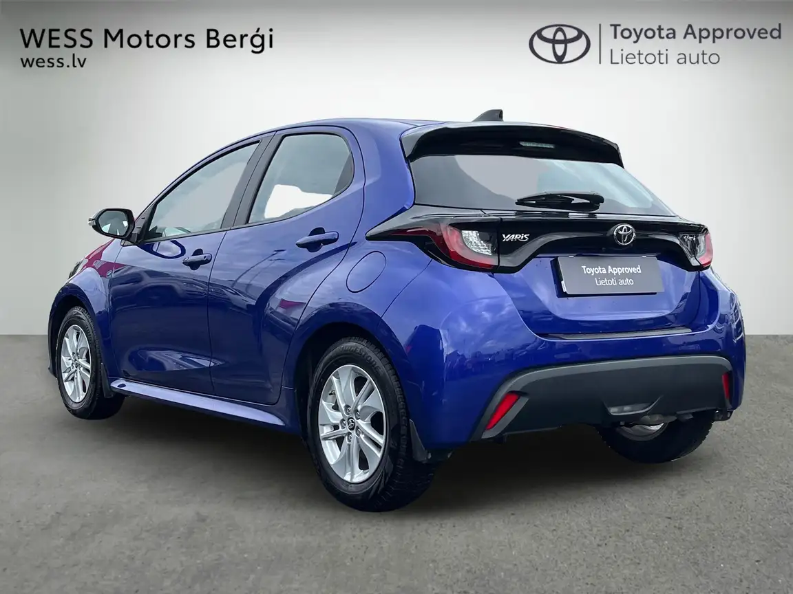 TOYOTA YARIS