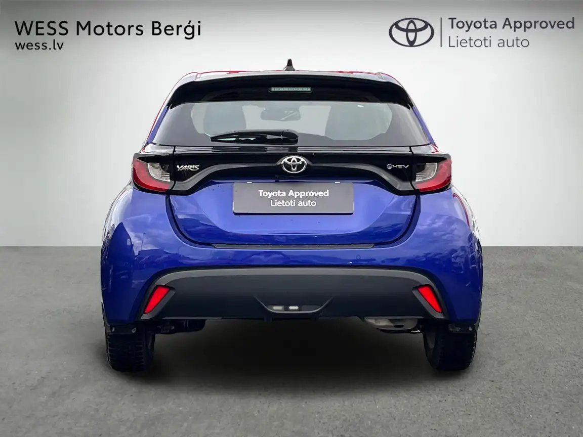 TOYOTA YARIS