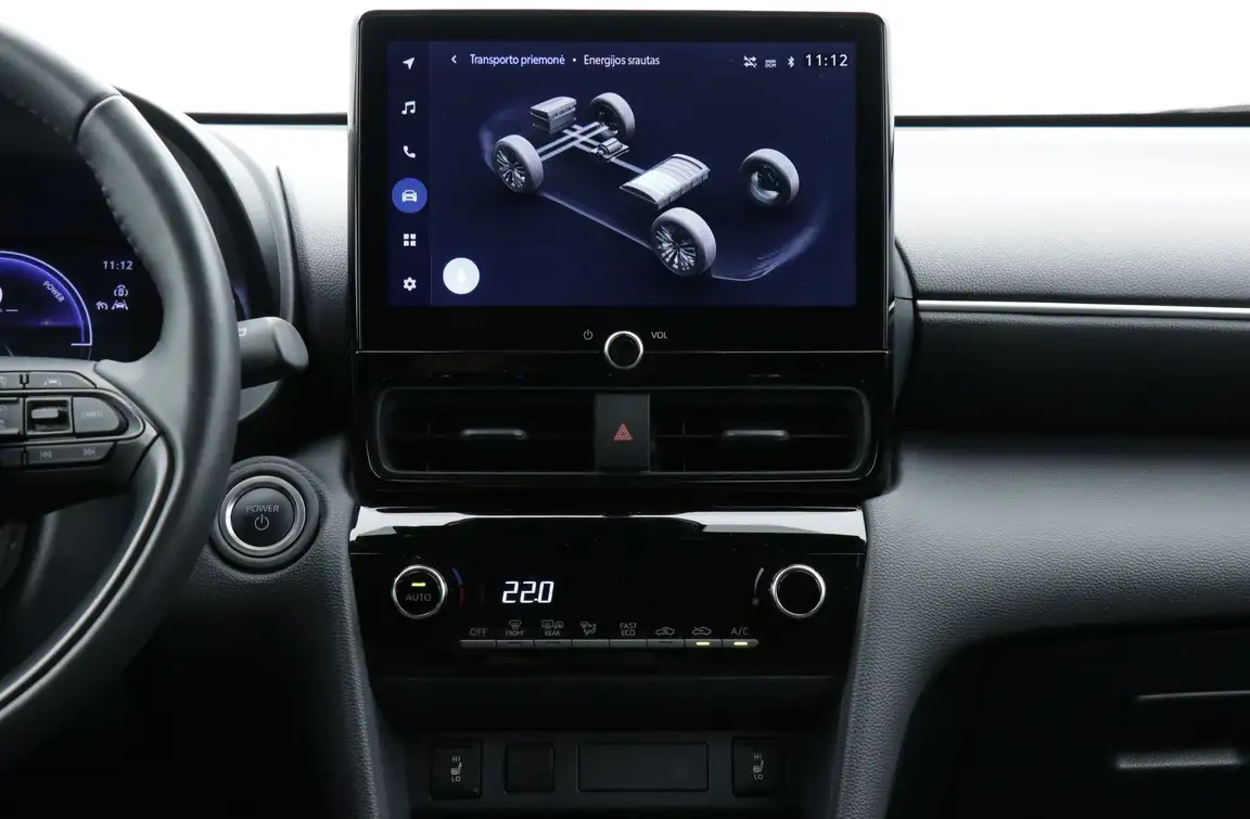 TOYOTA YARIS CROSS