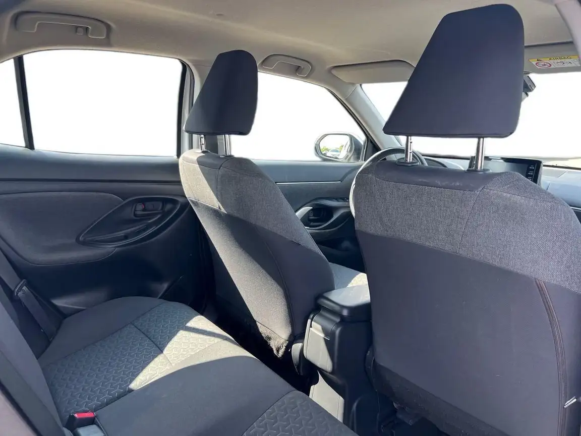 TOYOTA YARIS CROSS
