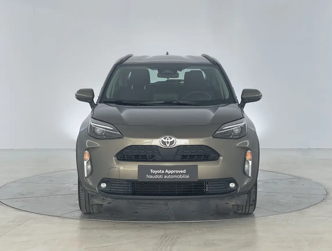 TOYOTA YARIS CROSS