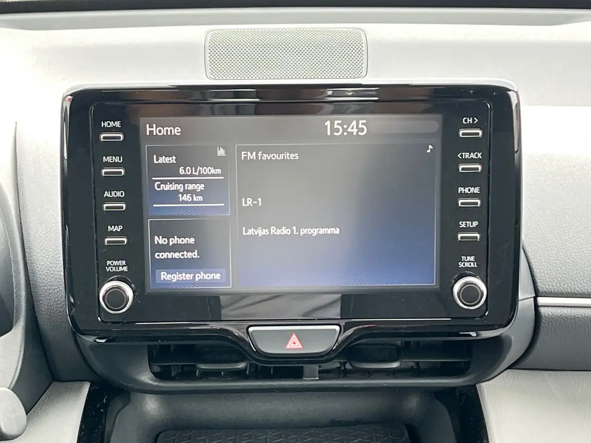 TOYOTA YARIS CROSS