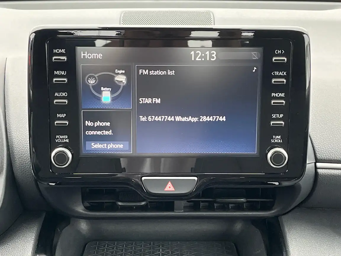 TOYOTA YARIS CROSS