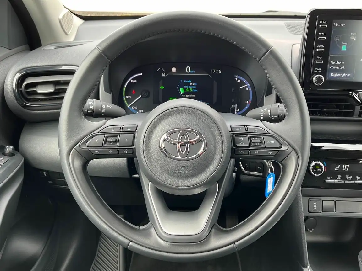 TOYOTA YARIS