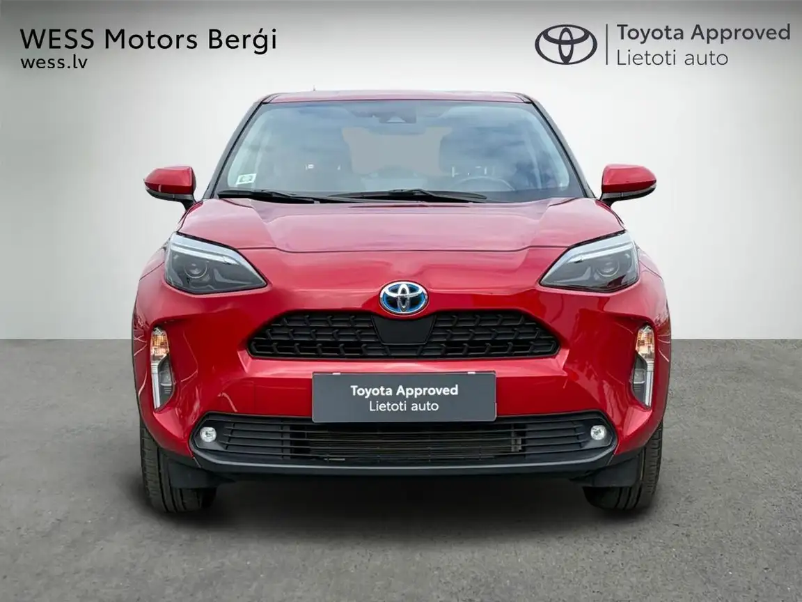TOYOTA YARIS CROSS