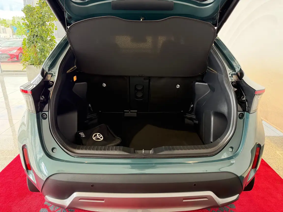 TOYOTA YARIS CROSS