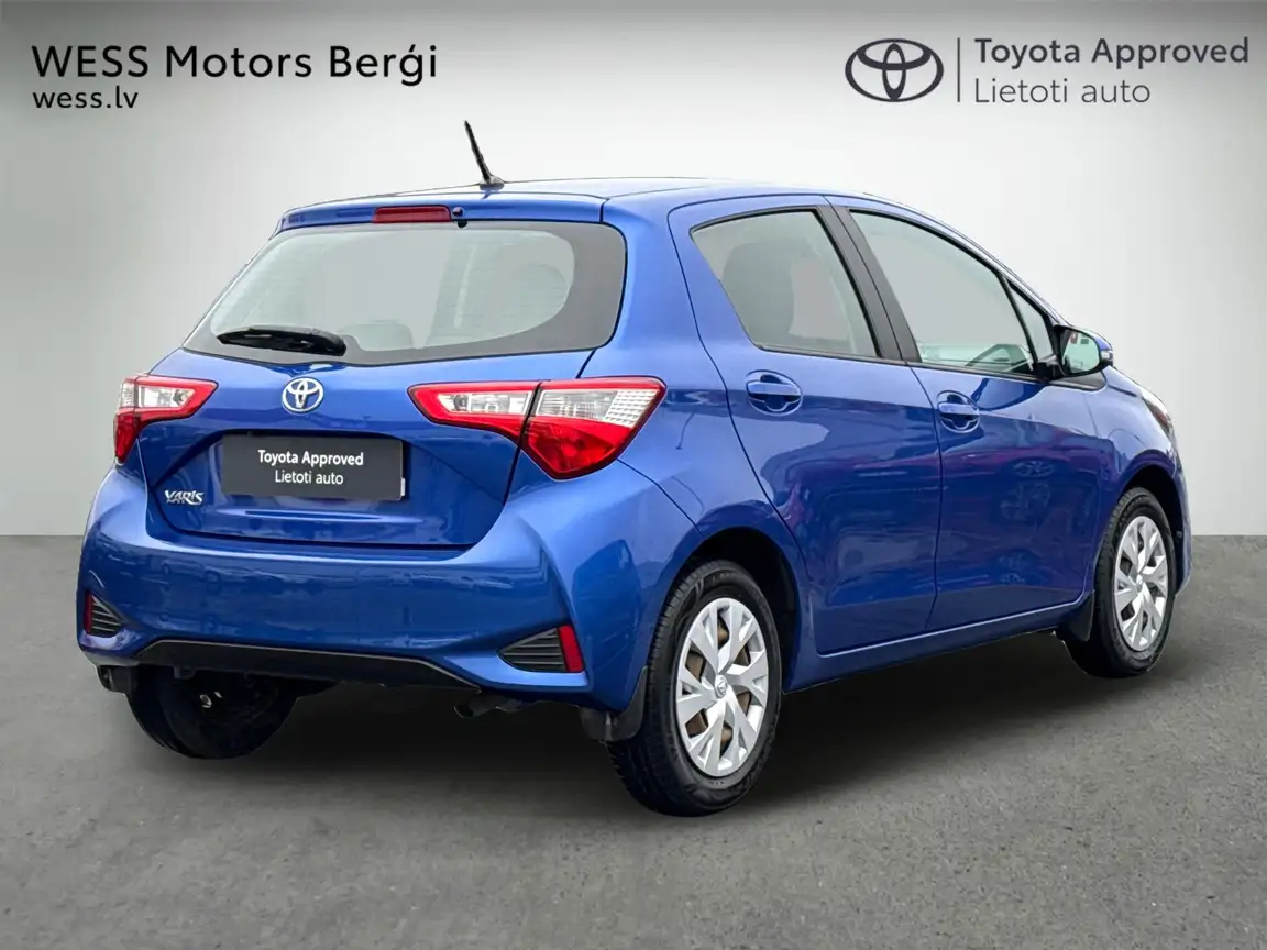 TOYOTA YARIS