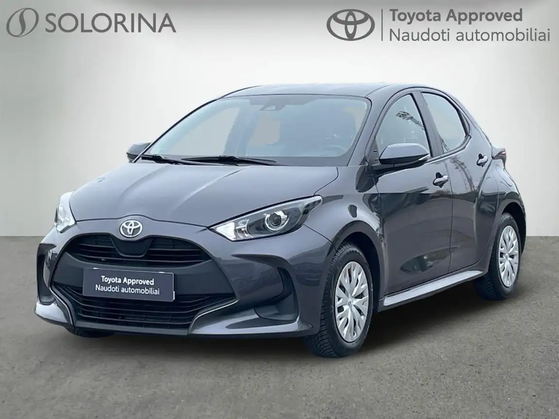 TOYOTA YARIS