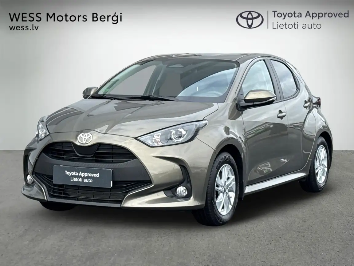 TOYOTA YARIS