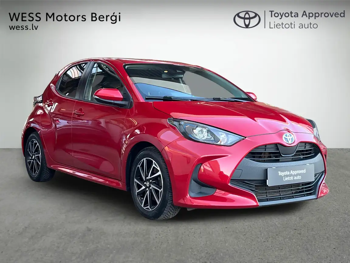 TOYOTA YARIS