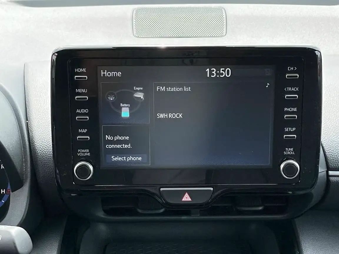 TOYOTA YARIS