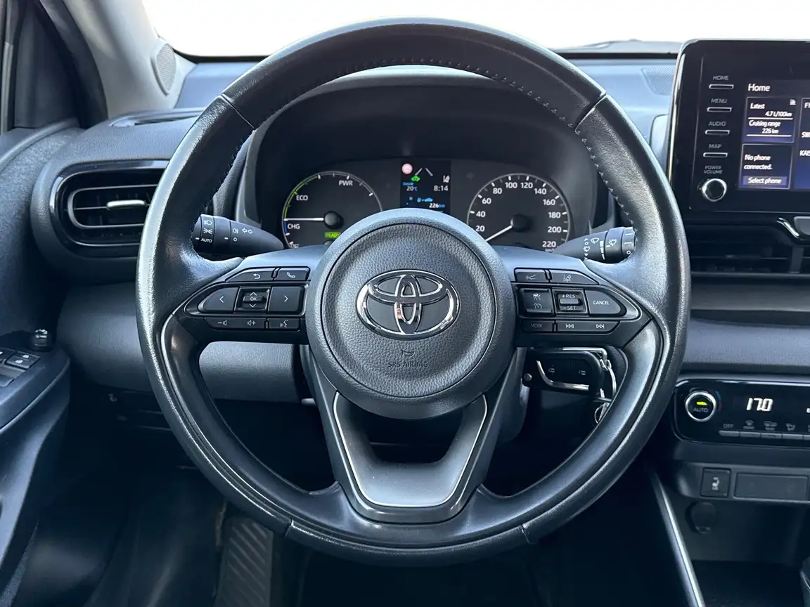 TOYOTA YARIS