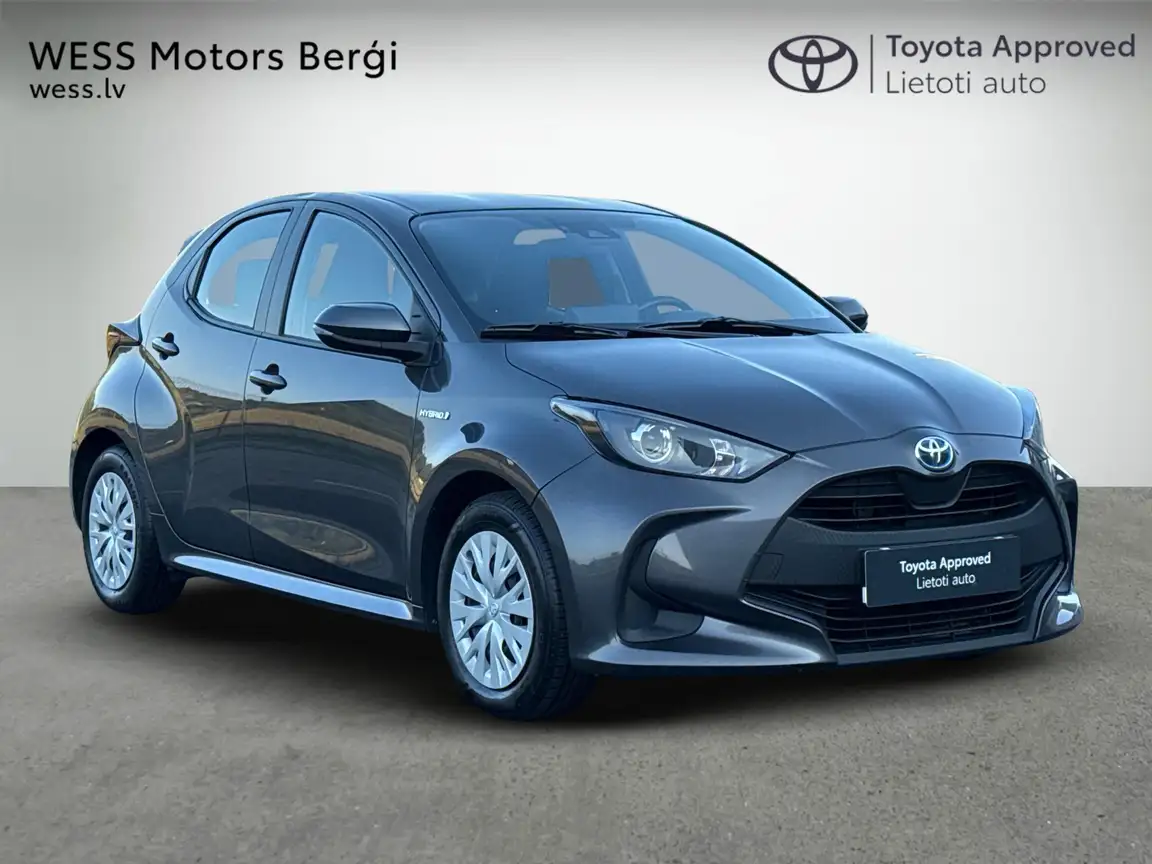 TOYOTA YARIS