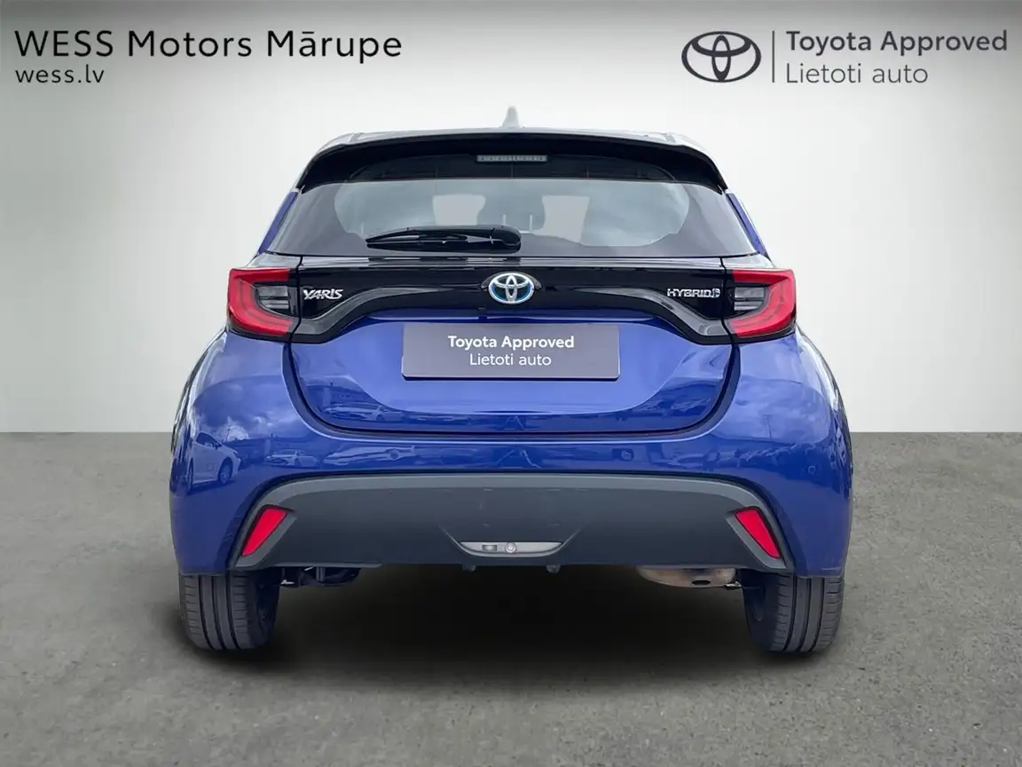 TOYOTA YARIS