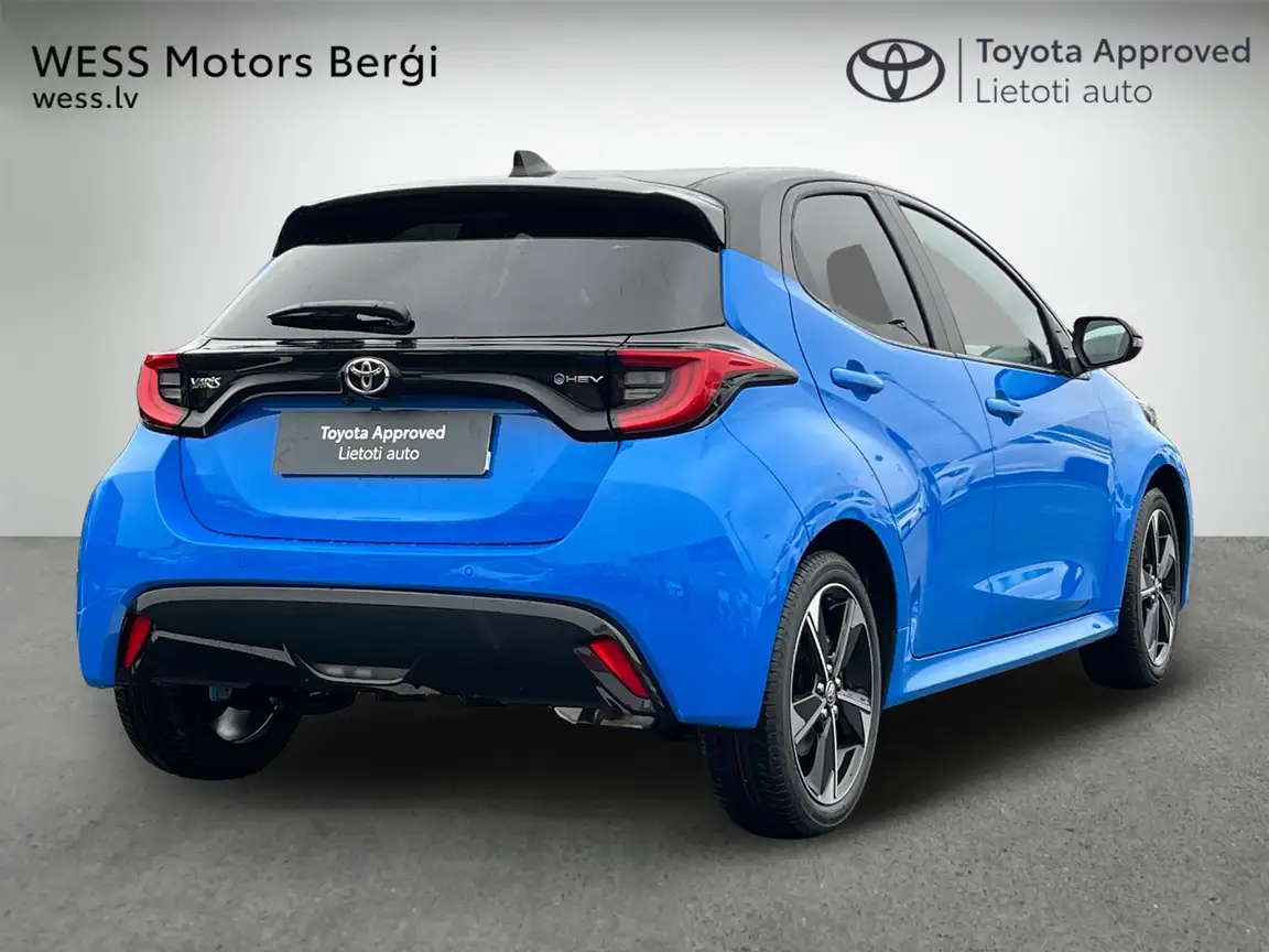 TOYOTA YARIS