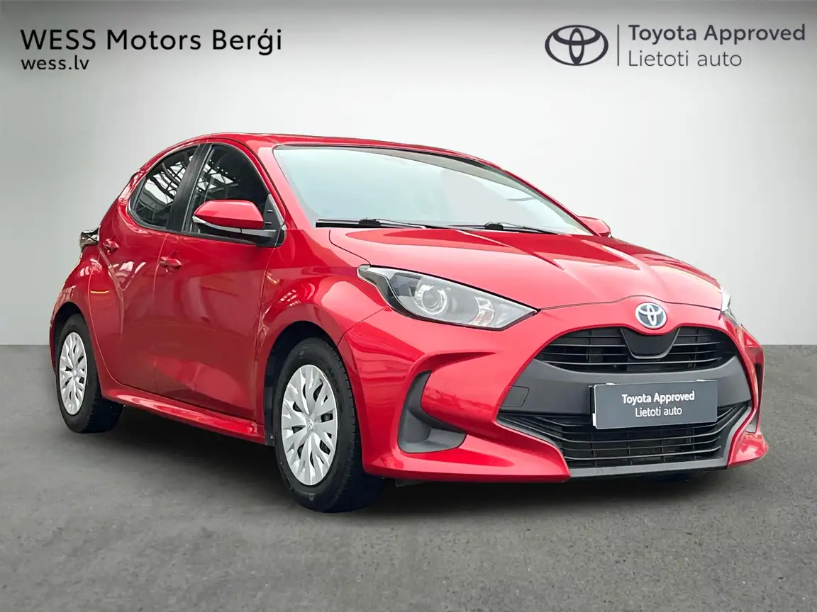 TOYOTA YARIS