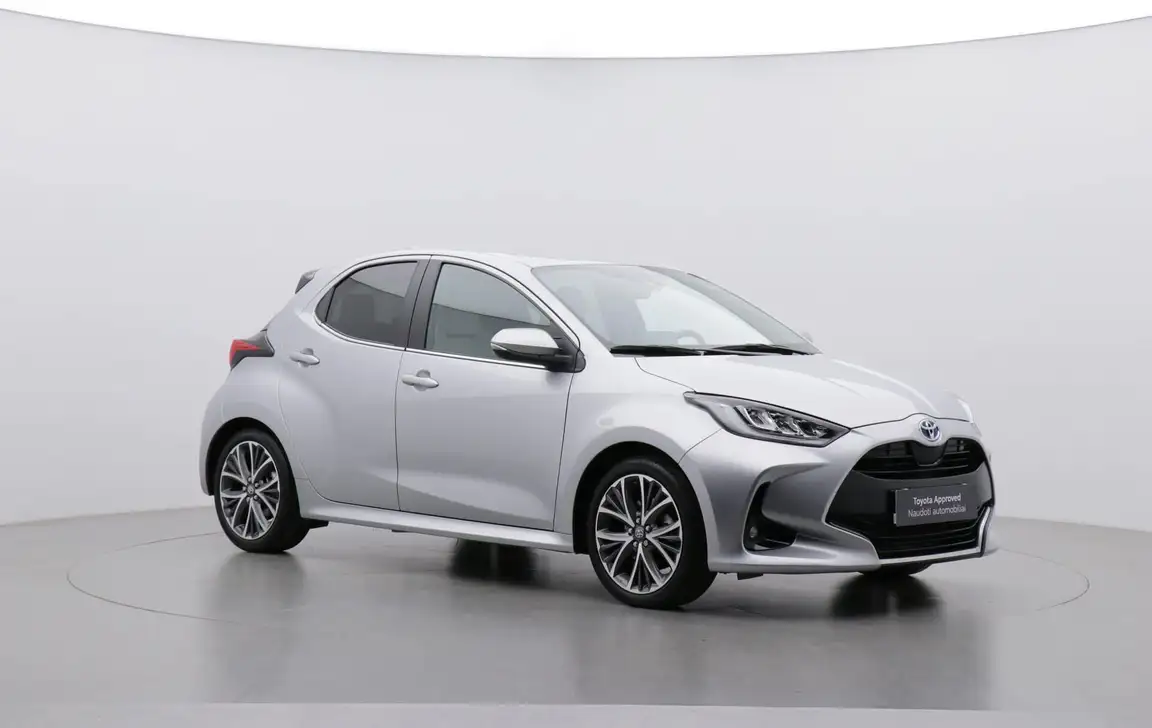 TOYOTA YARIS