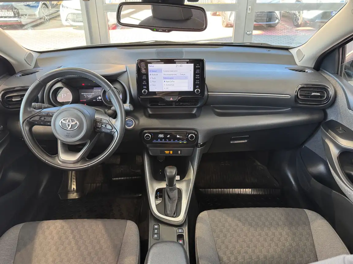 TOYOTA YARIS