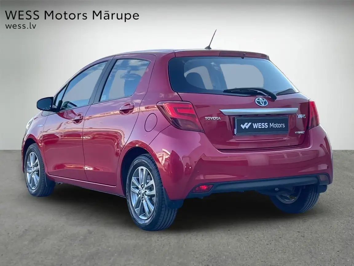 TOYOTA YARIS