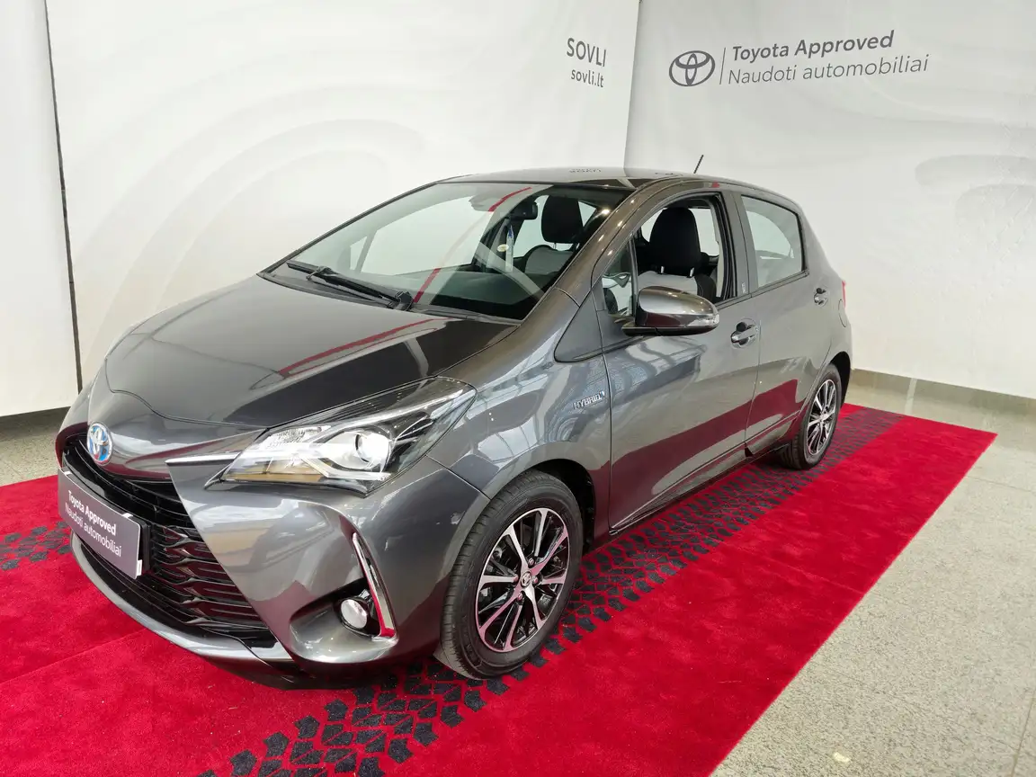 TOYOTA YARIS