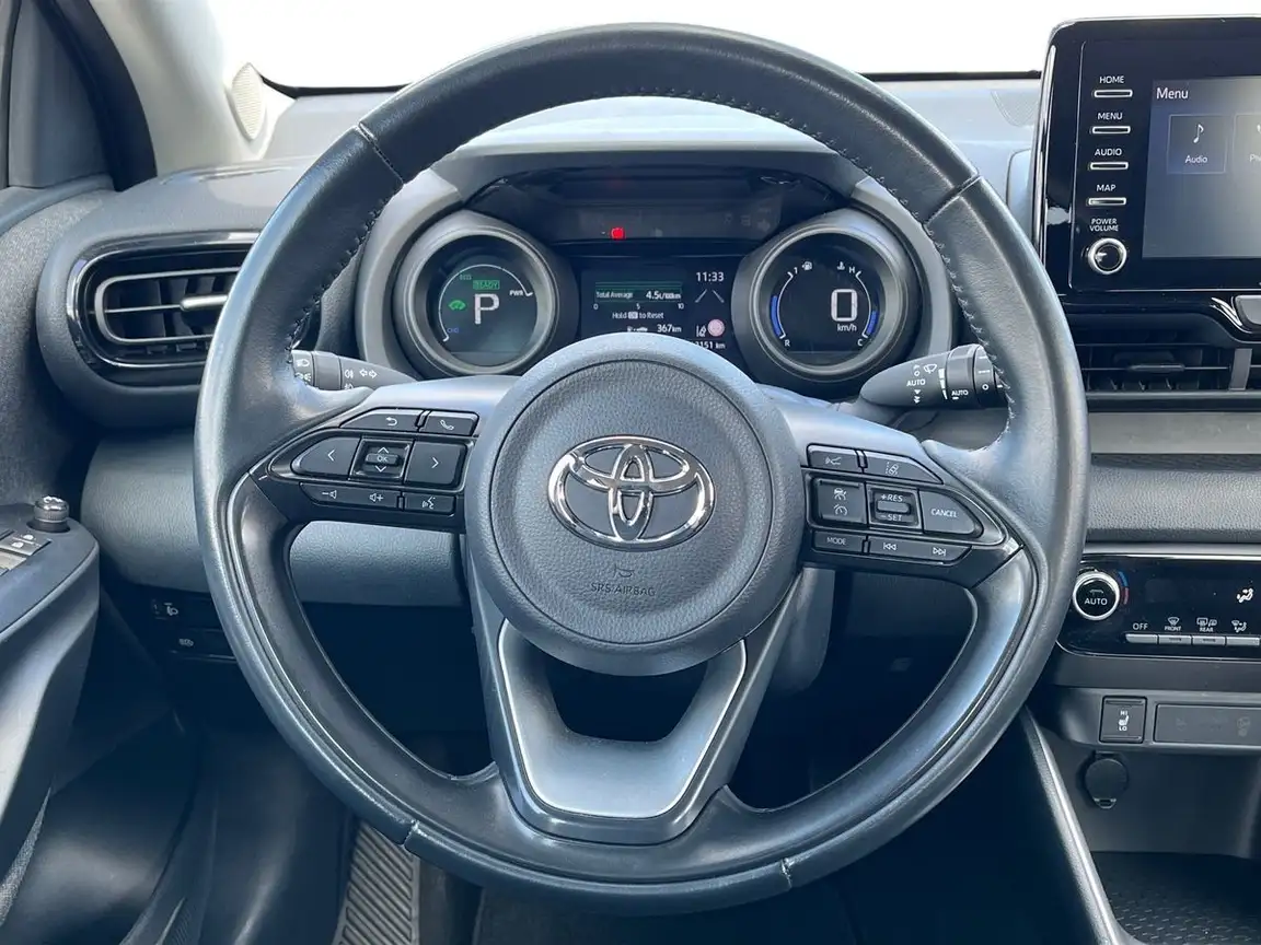 TOYOTA YARIS