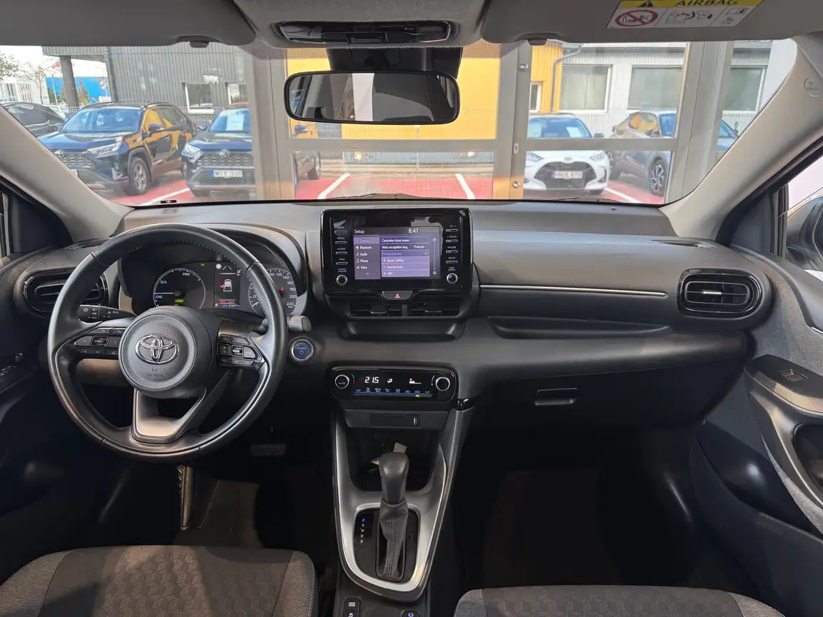 TOYOTA YARIS