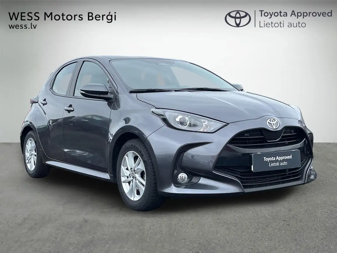 TOYOTA YARIS