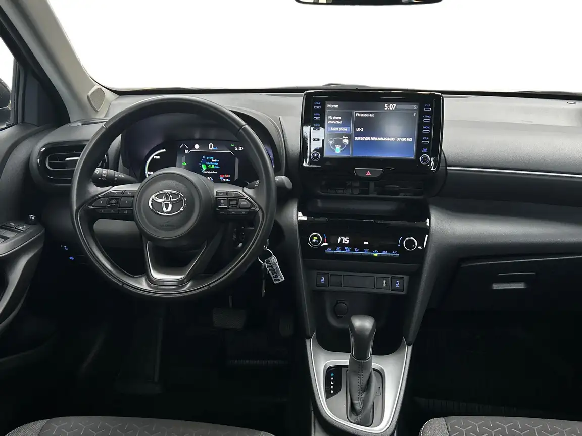 TOYOTA YARIS