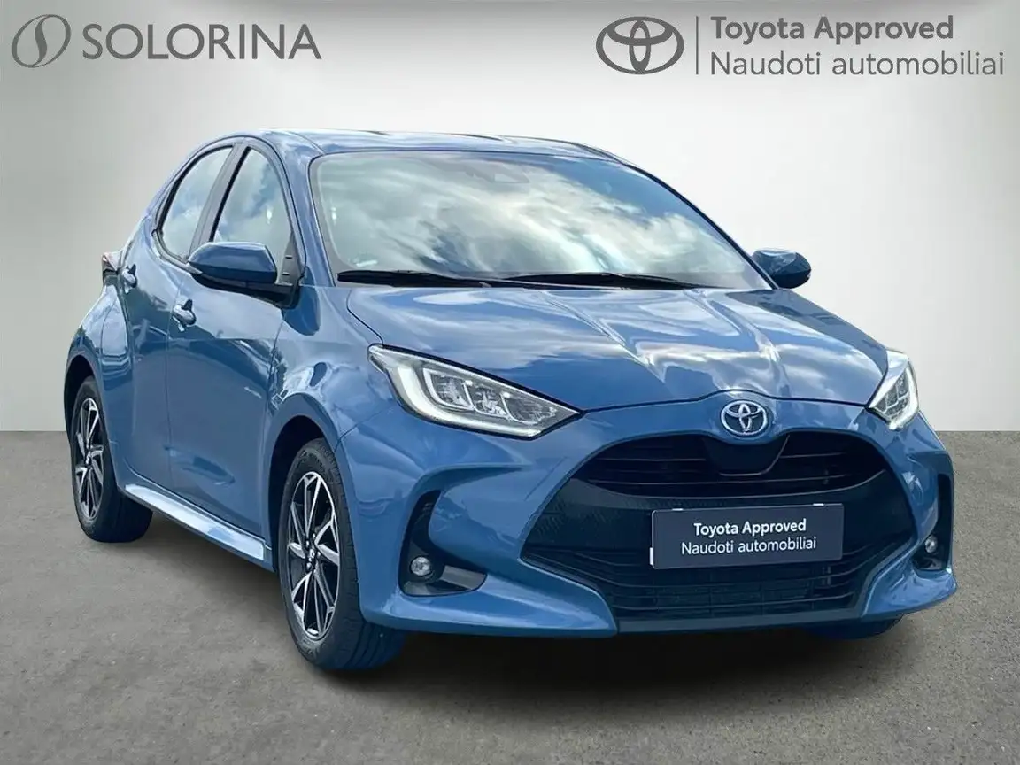 TOYOTA YARIS