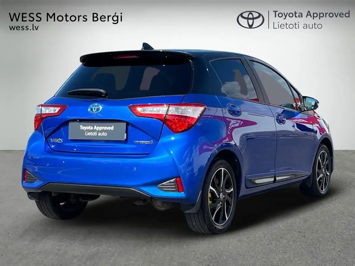 TOYOTA YARIS