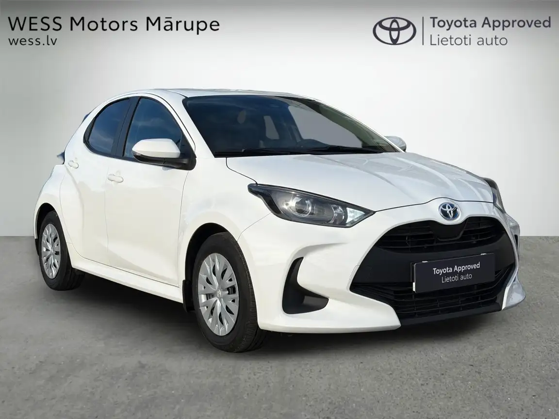 TOYOTA YARIS