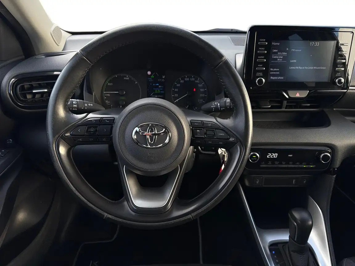 TOYOTA YARIS