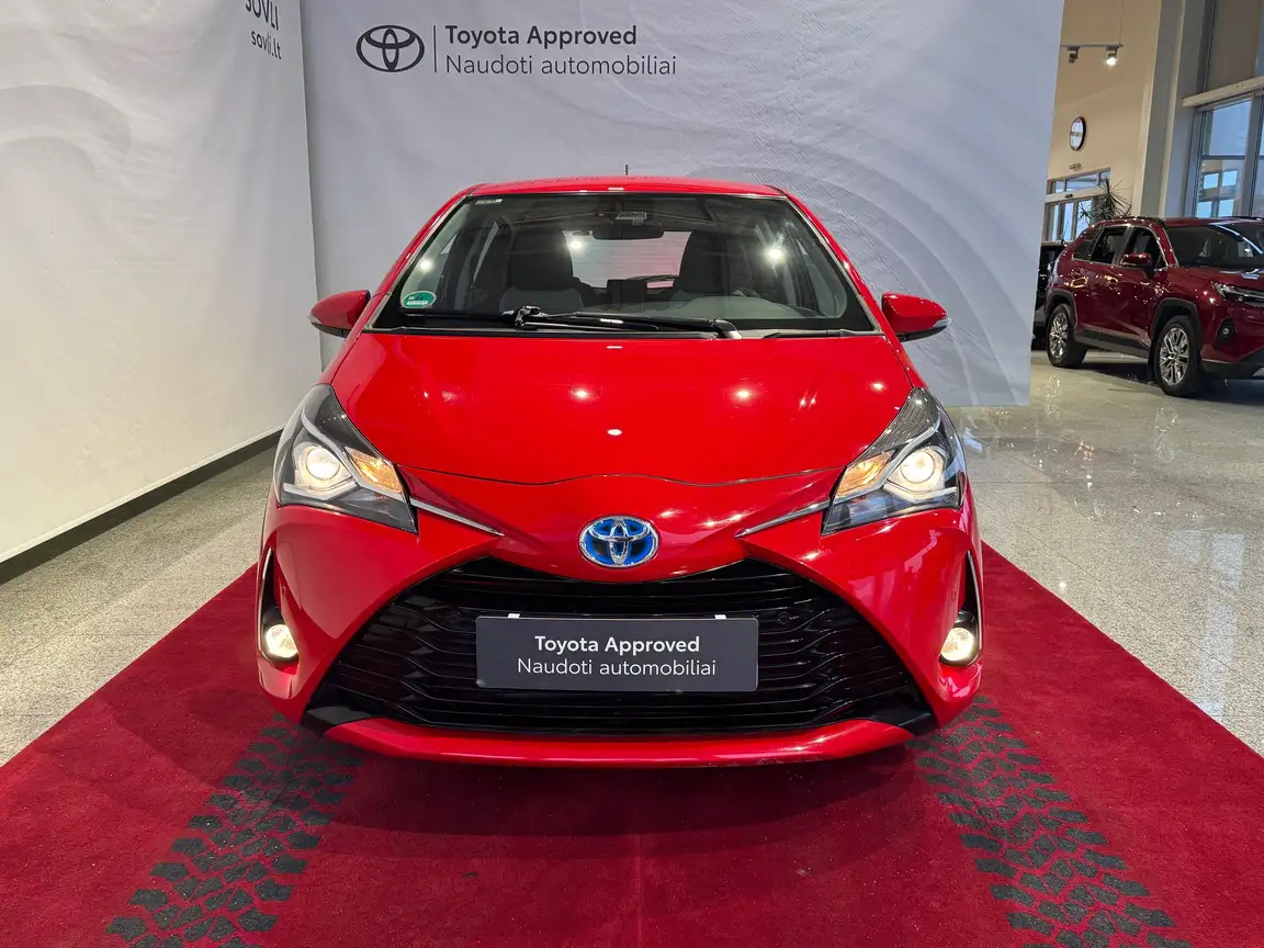 TOYOTA YARIS