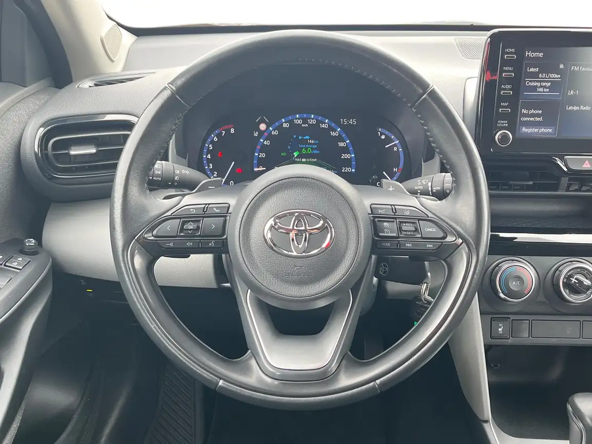 TOYOTA YARIS