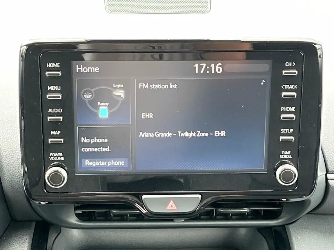 TOYOTA YARIS