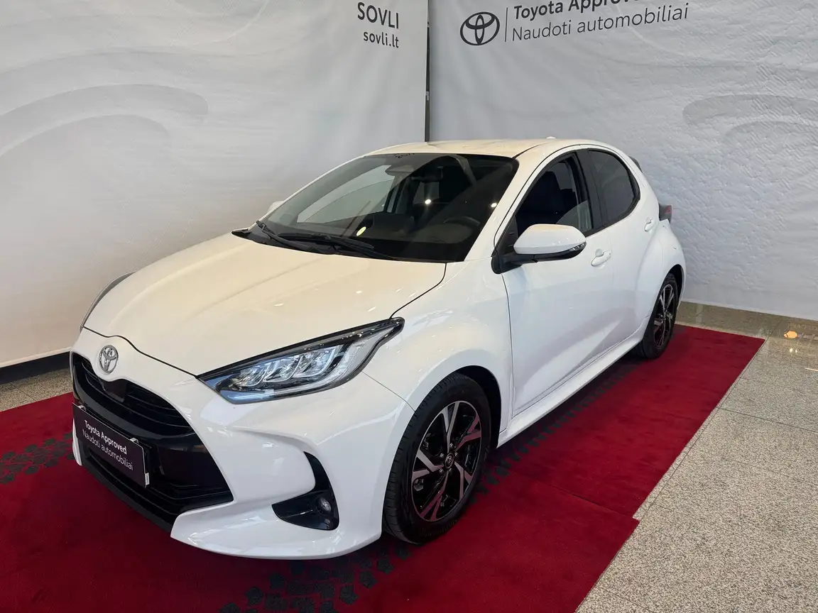 TOYOTA YARIS
