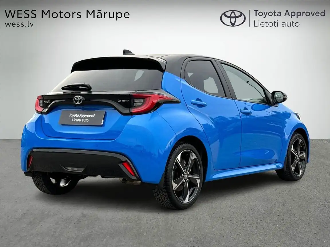 TOYOTA YARIS