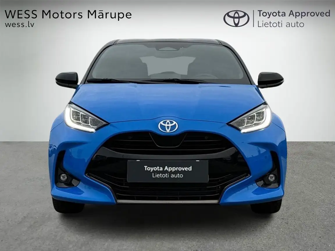TOYOTA YARIS
