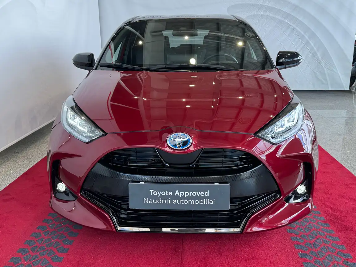 TOYOTA YARIS