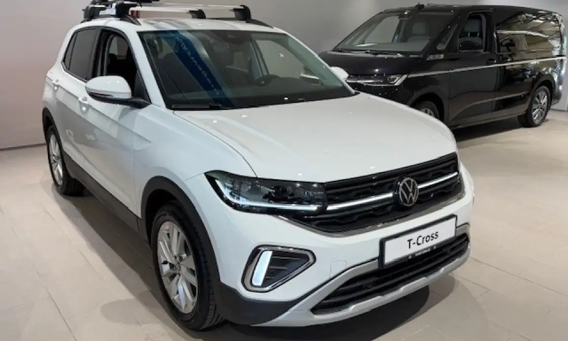 VOLKSWAGEN T-CROSS