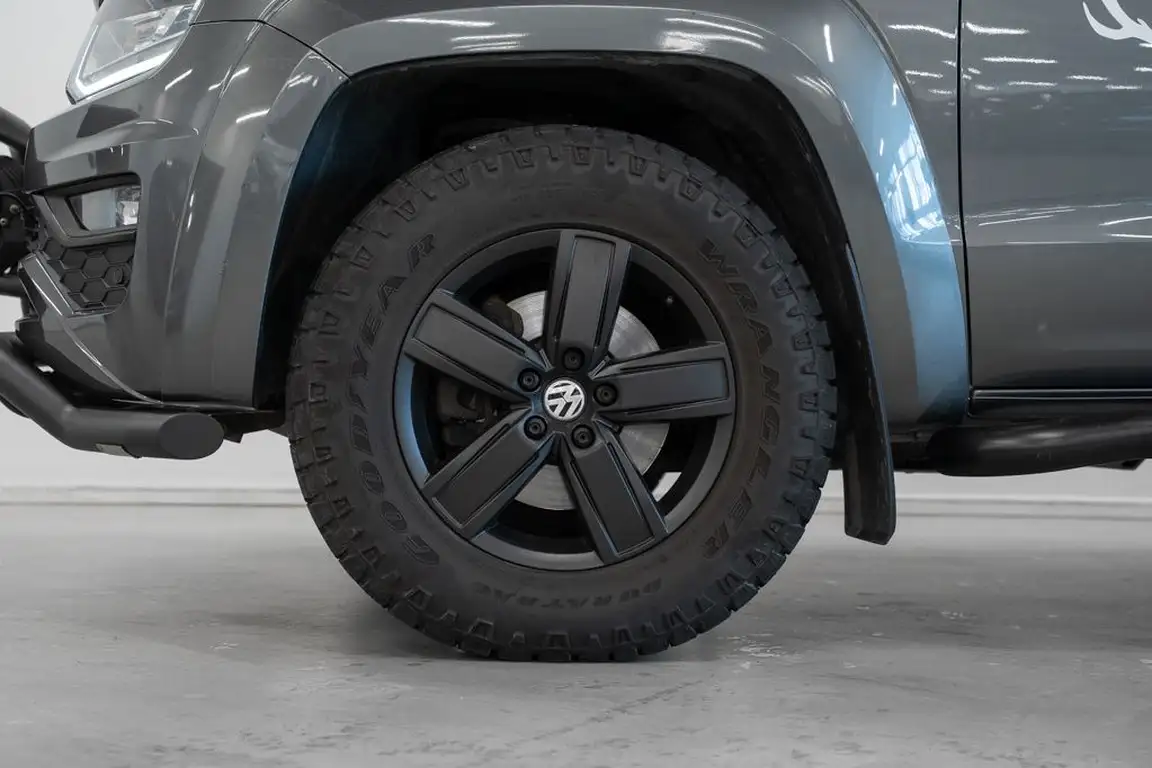 VOLKSWAGEN AMAROK